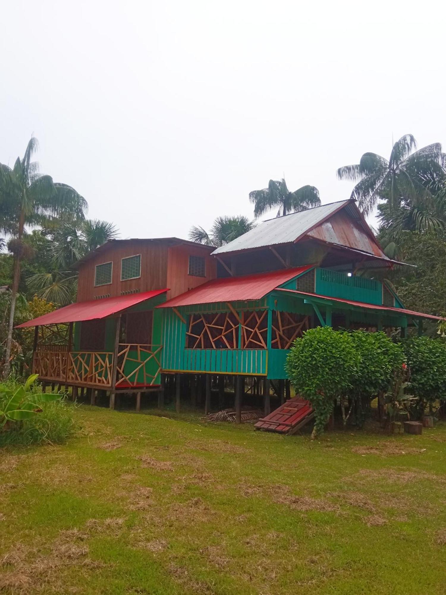 Hostal Buho Amazonas Tours Leticia Exteriör bild