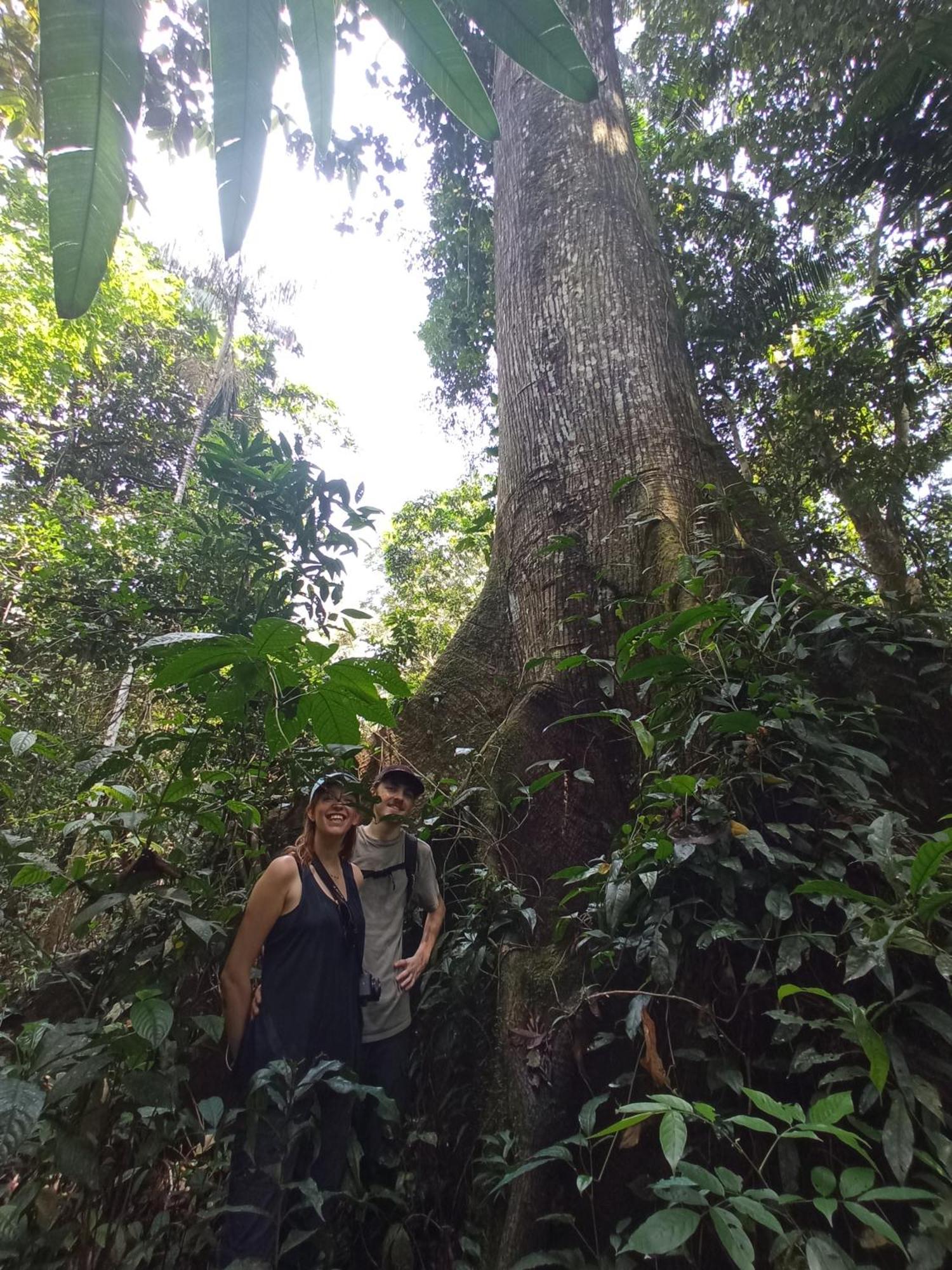 Hostal Buho Amazonas Tours Leticia Exteriör bild