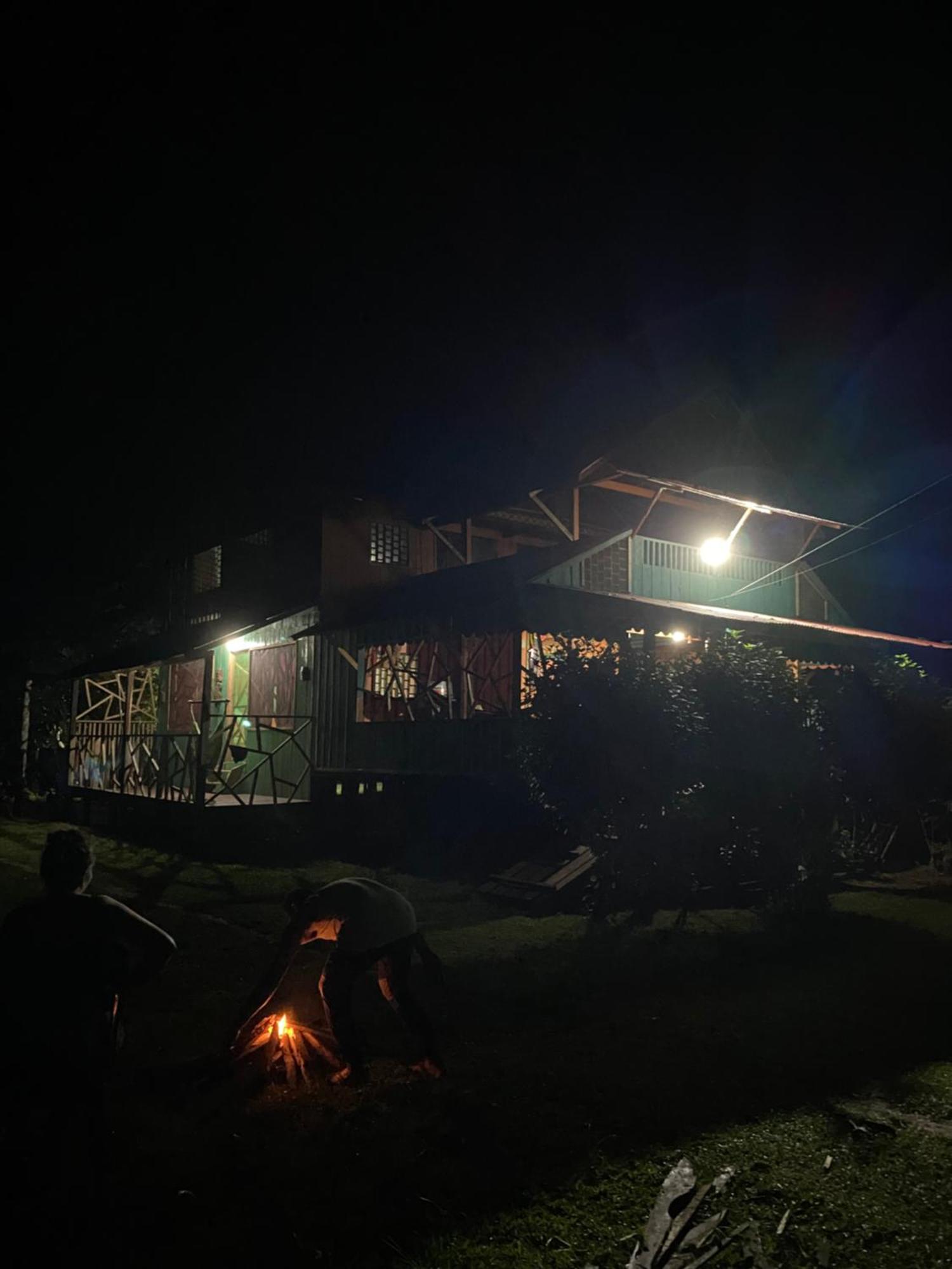 Hostal Buho Amazonas Tours Leticia Exteriör bild